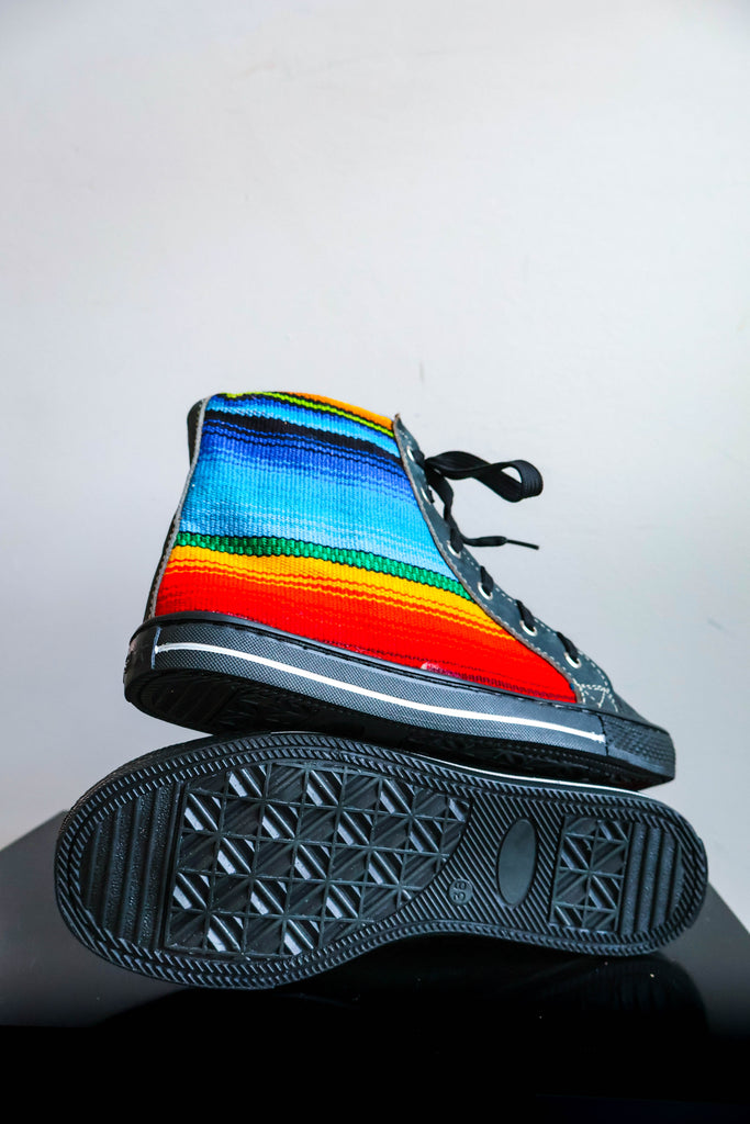 🌈 Hiptipico High Top Sneaker - Size 38