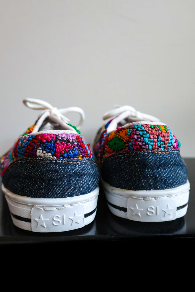 🌈 Hiptipico Classic Sneaker - Size 41