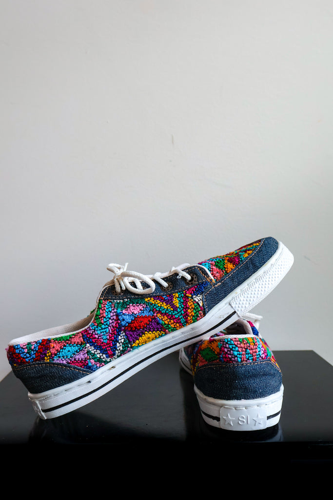 🌈 Hiptipico Classic Sneaker - Size 41