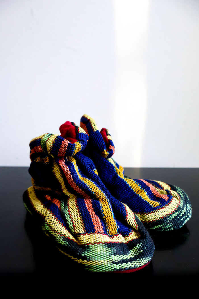 🧸 Hiptipico Cozy Slippers - Size 24