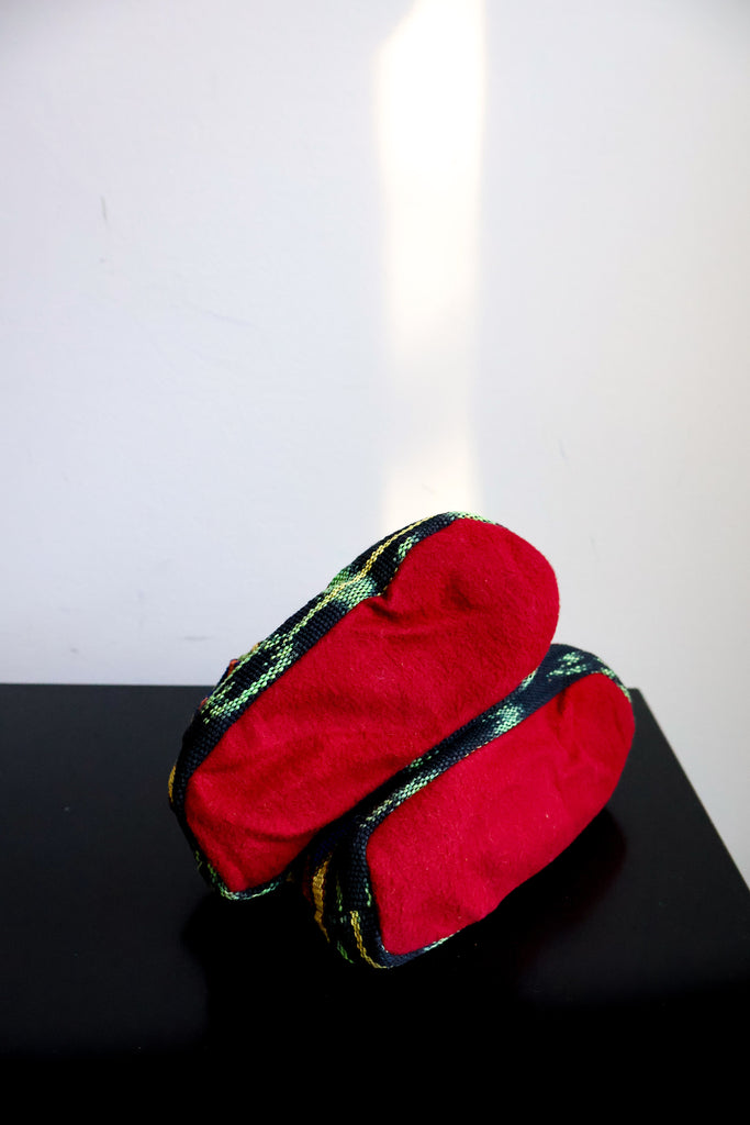 🧸 Hiptipico Cozy Slippers - Size 24