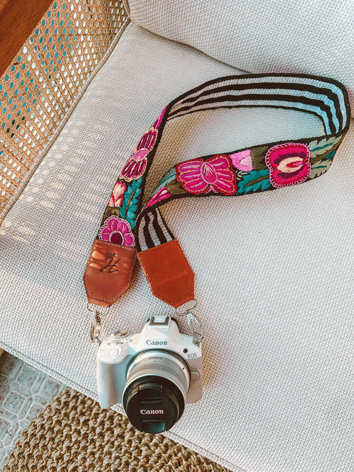 🍄 Hiptipico Woven Strap - Wild Bloom