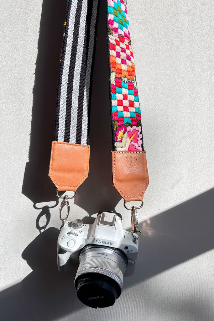 🌸 Hiptipico Embroidered Strap - Cascada